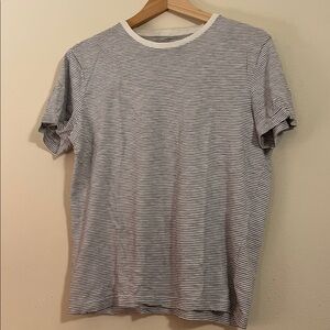 Striped H&M Black and White T-Shirt